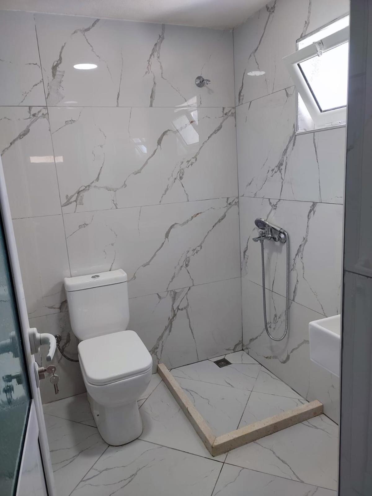 Guest House Eloid Berat Chambre photo